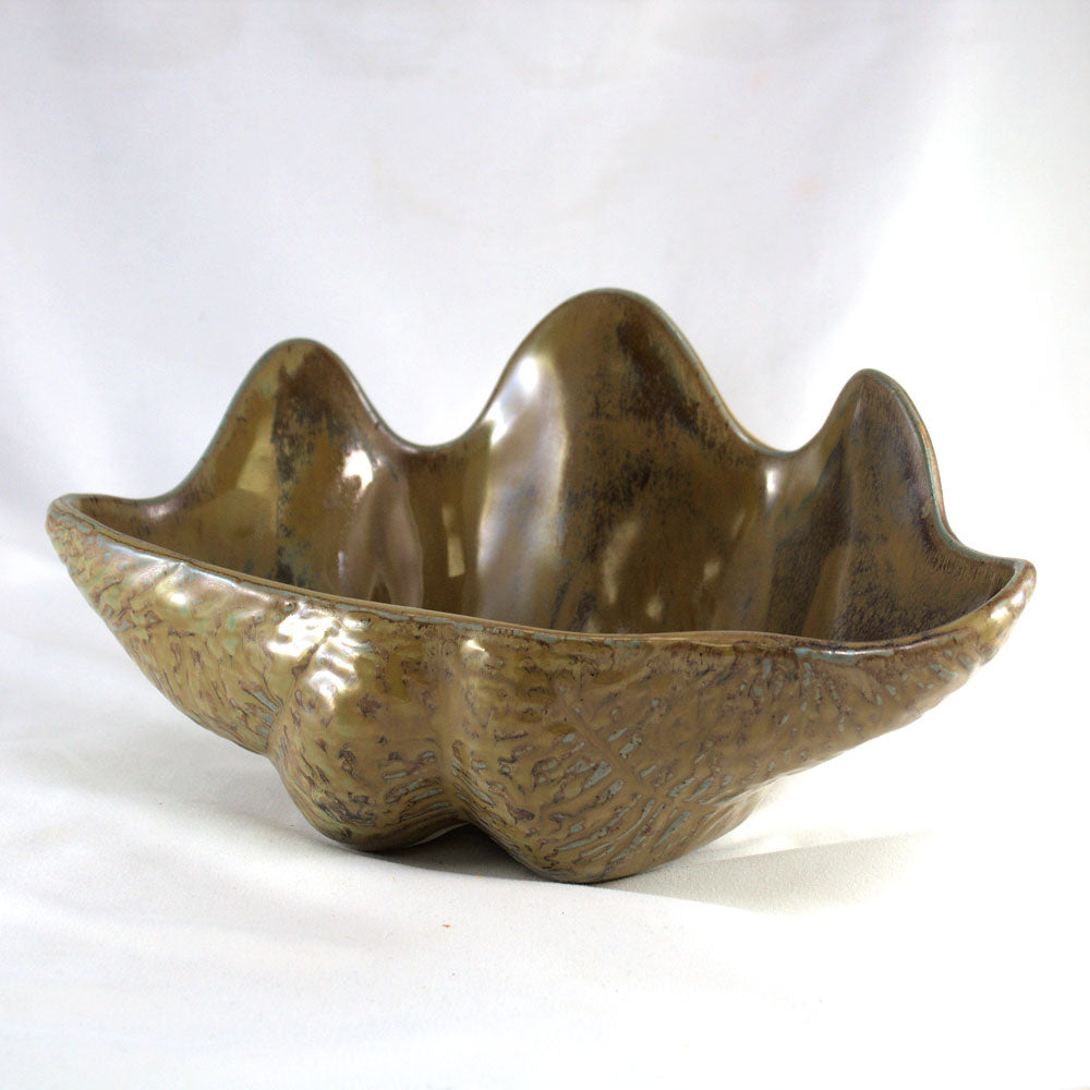 Clamshell Bowl